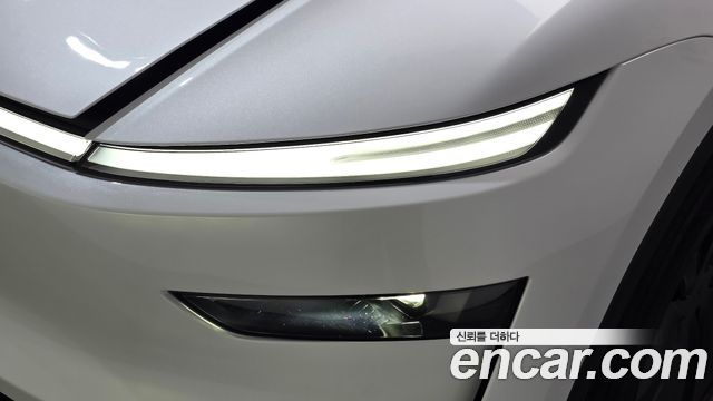 Tesla Model Y Premium Long Range AWD 2026 — фото 22