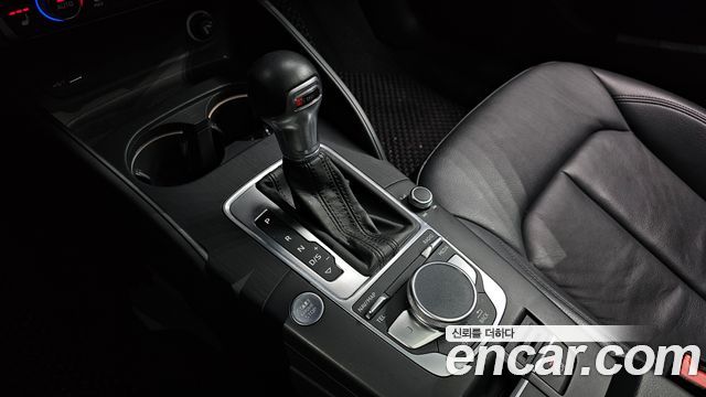 Audi A3 40 TFSI 8V 2018 — фото 9