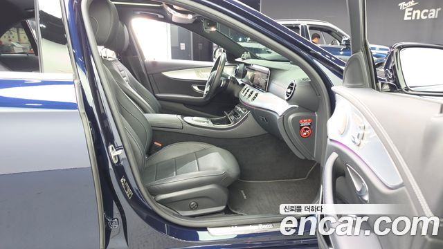 Mercedes-Benz E-Class (W213) E350 4MATIC Avantgarde 2021 — фото 11