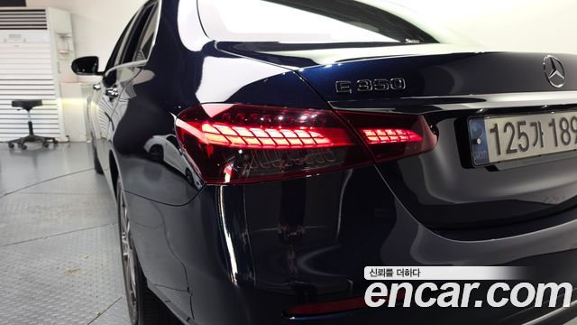 Mercedes-Benz E-Class (W213) E350 4MATIC Avantgarde 2021 — фото 23