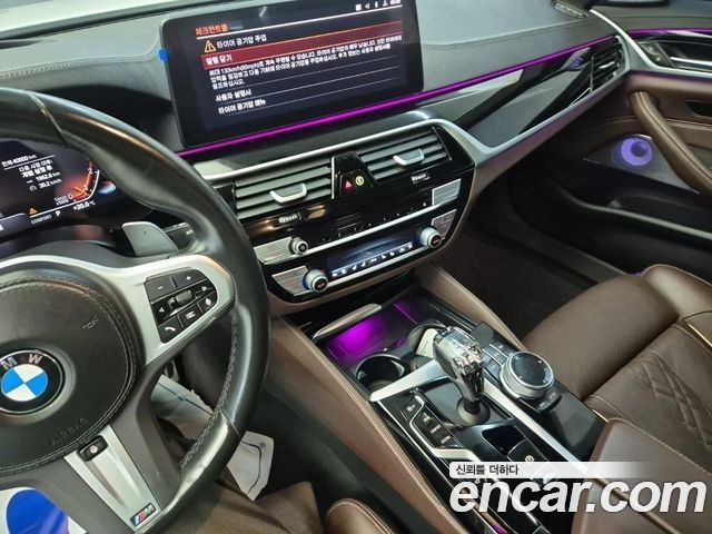 BMW 5 Series (G30) 530i M Sport Package 2023 — фото 10