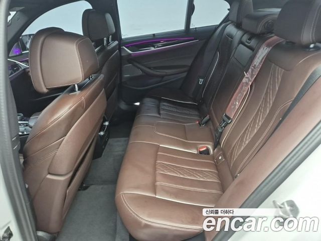 BMW 5 Series (G30) 530i M Sport Package 2023 — фото 16