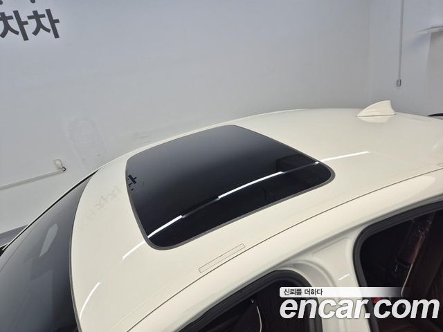 BMW 5 Series (G30) 530i M Sport Package 2023 — фото 17