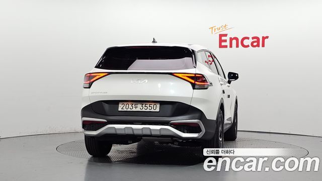Kia Sportage (V) Diesel 2.0 2WD Prestige 2024 — фото 4