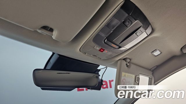 Kia Sportage (V) Diesel 2.0 2WD Prestige 2024 — фото 23