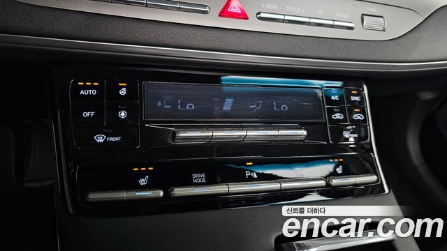 Hyundai Grandeur (IG) 3.0 LPi Rent Car Modern 2020 — фото 33