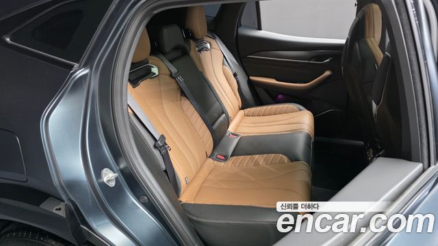 Renault Korea Filante 1.5 E-Tech Iconic 2WD 2027 — фото 15