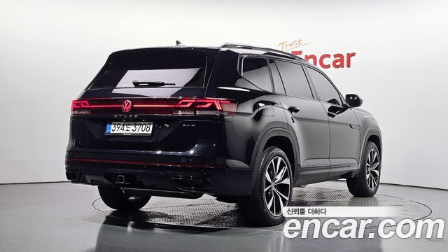 Volkswagen Atlas 2.0 TSI R-LINE 7-Seater 2025 — фото 2