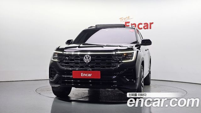 Volkswagen Atlas 2.0 TSI R-LINE 7-Seater 2025 — фото 3