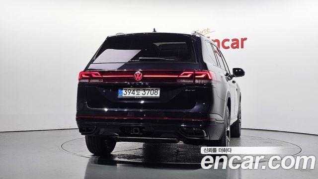Volkswagen Atlas 2.0 TSI R-LINE 7-Seater 2025 — фото 4