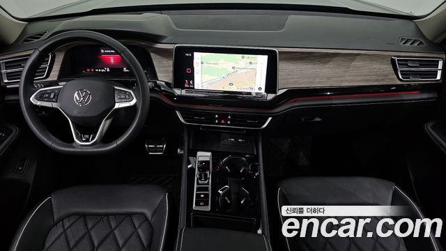 Volkswagen Atlas 2.0 TSI R-LINE 7-Seater 2025 — фото 7