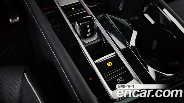 Volkswagen Atlas 2.0 TSI R-LINE 7-Seater 2025 — фото 9