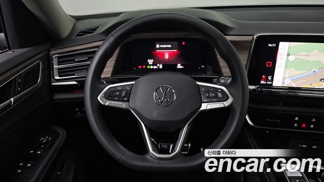 Volkswagen Atlas 2.0 TSI R-LINE 7-Seater 2025 — фото 13