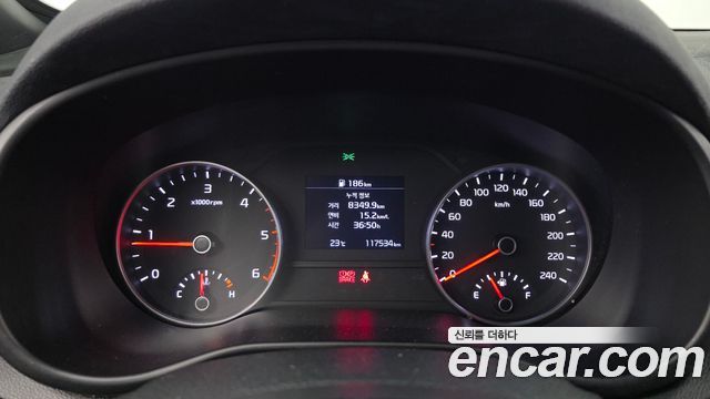 Kia Sportage The Bold Diesel 2.0 2WD Luxury 2019 — фото 8