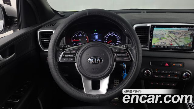 Kia Sportage The Bold Diesel 2.0 2WD Luxury 2019 — фото 13