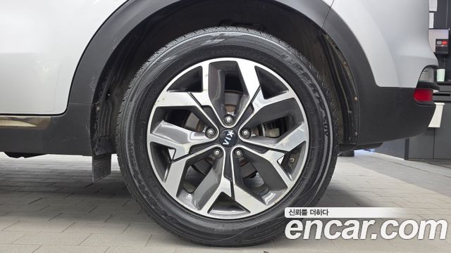 Kia Sportage The Bold Diesel 2.0 2WD Luxury 2019 — фото 21