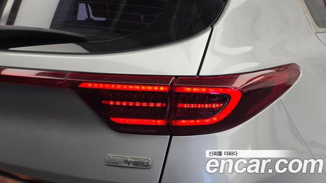 Kia Sportage The Bold Diesel 2.0 2WD Luxury 2019 — фото 23