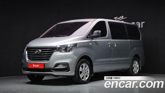 Hyundai Grand Starex 4WD Wagon 12-Seater Smart 2019 — фото 1