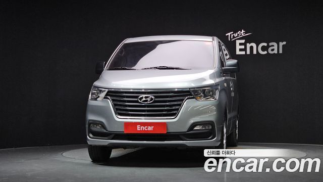 Hyundai Grand Starex 4WD Wagon 12-Seater Smart 2019 — фото 3