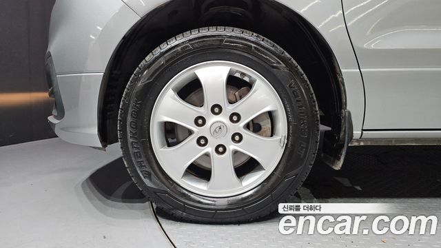 Hyundai Grand Starex 4WD Wagon 12-Seater Smart 2019 — фото 5