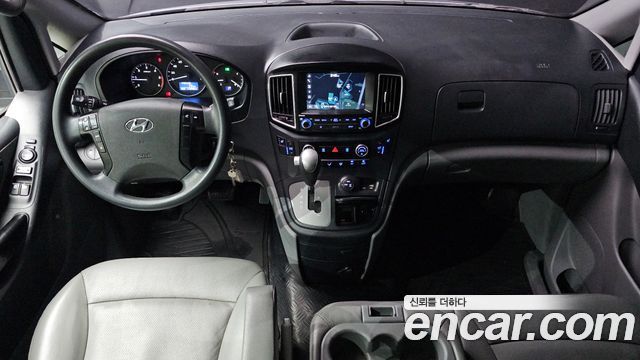 Hyundai Grand Starex 4WD Wagon 12-Seater Smart 2019 — фото 7