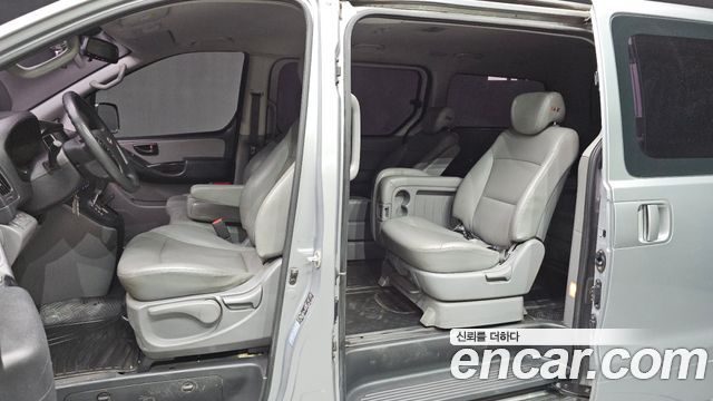 Hyundai Grand Starex 4WD Wagon 12-Seater Smart 2019 — фото 26