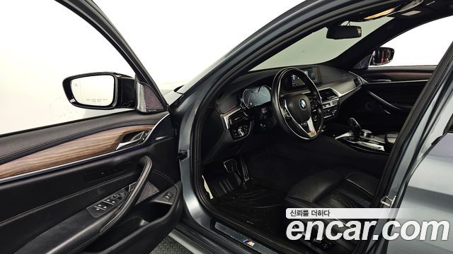 BMW 5 Series (G30) 520d M Sport Package Plus 2017 — фото 10