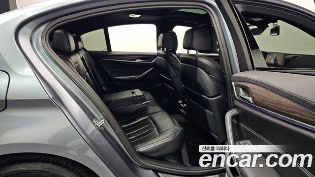 BMW 5 Series (G30) 520d M Sport Package Plus 2017 — фото 12