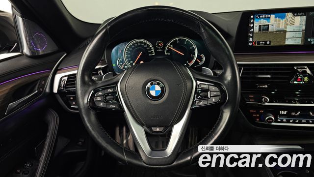 BMW 5 Series (G30) 520d M Sport Package Plus 2017 — фото 13