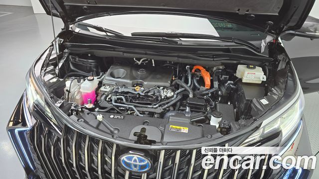 Toyota Sienna (IV) 2.5 Hybrid AWD 2024 — фото 6