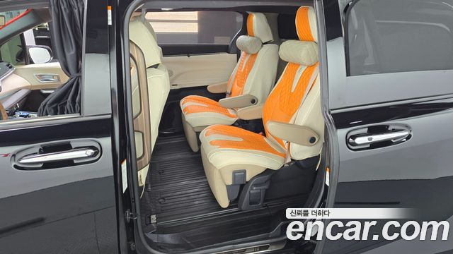 Toyota Sienna (IV) 2.5 Hybrid AWD 2024 — фото 11