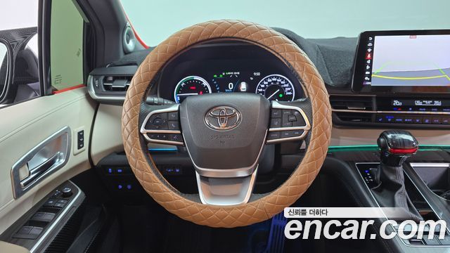 Toyota Sienna (IV) 2.5 Hybrid AWD 2024 — фото 13