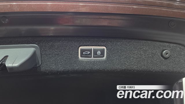 Genesis G90 (RS4) Gasoline 3.5 Turbo AWD 2022 — фото 22