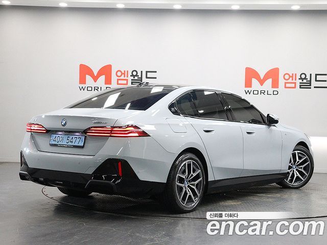 BMW i5 (G60) eDrive 40 M Sport 2024 — фото 2