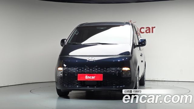 Hyundai Staria L3.5 Cargo 5-Seater Modern 2022 — фото 3
