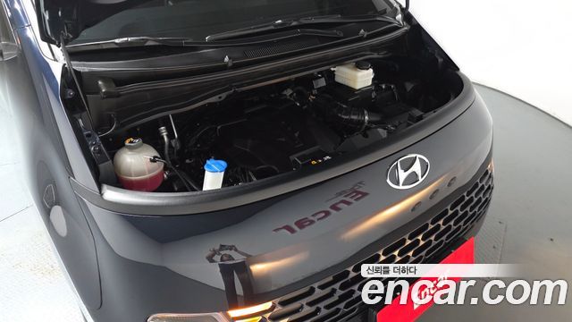 Hyundai Staria L3.5 Cargo 5-Seater Modern 2022 — фото 6