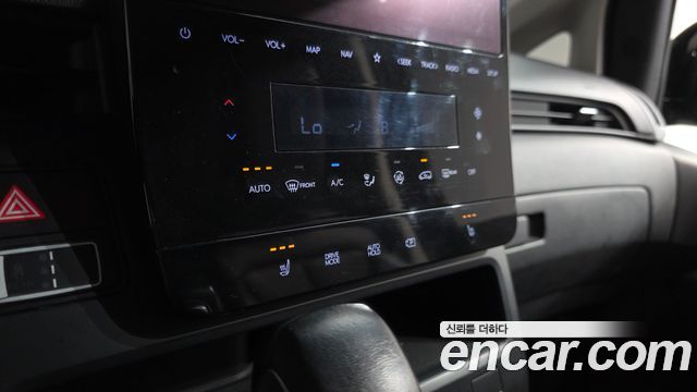 Hyundai Staria L3.5 Cargo 5-Seater Modern 2022 — фото 31
