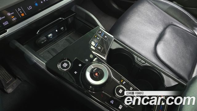 Kia Sportage (V) Gasoline 1.6 Turbo 2WD Nobleless 2022 — фото 9