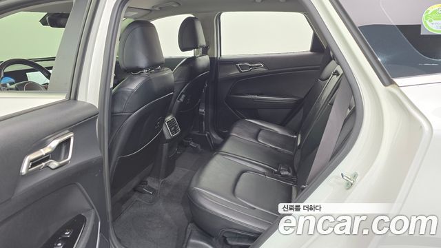 Kia Sportage (V) Gasoline 1.6 Turbo 2WD Nobleless 2022 — фото 11