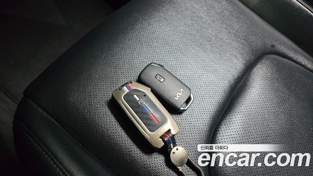 Kia Sportage (V) Gasoline 1.6 Turbo 2WD Nobleless 2022 — фото 15