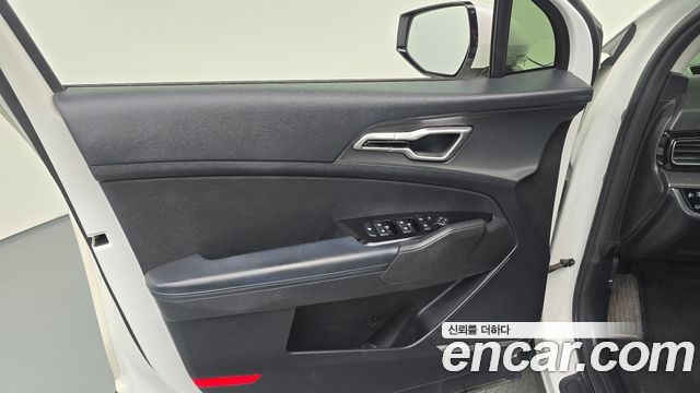 Kia Sportage (V) Gasoline 1.6 Turbo 2WD Nobleless 2022 — фото 24