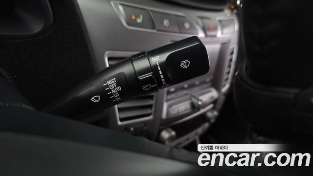 KG Mobility (SsangYong) Korando Turismo 4WD RX 11-seater 2016 — фото 17