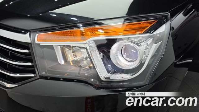 KG Mobility (SsangYong) Korando Turismo 4WD RX 11-seater 2016 — фото 22