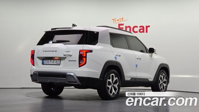 KG Mobility (SsangYong) Torres Gasoline 1.5 4WD T7 2023 — фото 2