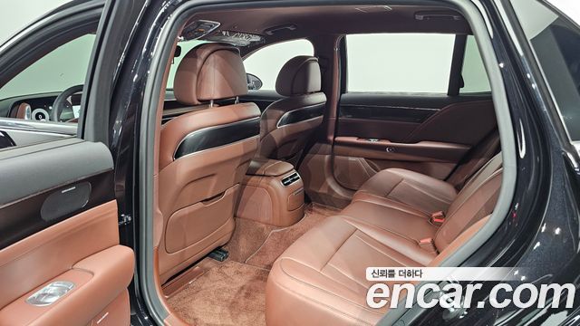 Genesis G90 (RS4) Gasoline 3.5 Turbo AWD 2023 — фото 12