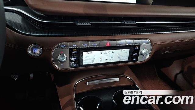 Genesis G90 (RS4) Gasoline 3.5 Turbo AWD 2023 — фото 31