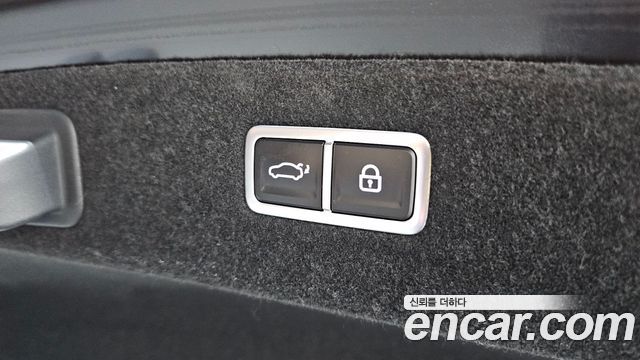 Genesis G90 (RS4) Gasoline 3.5 Turbo AWD 2023 — фото 32