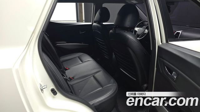 KG Mobility (SsangYong) Tivoli Diesel VX 2WD 2016 — фото 12