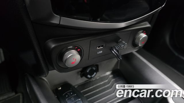 KG Mobility (SsangYong) Tivoli Diesel VX 2WD 2016 — фото 16