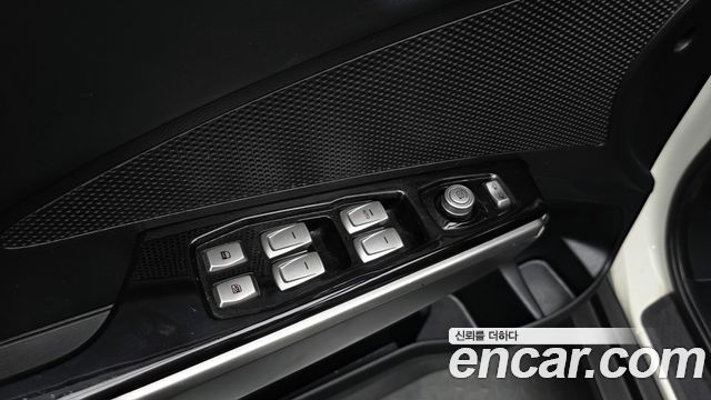 KG Mobility (SsangYong) Tivoli Diesel VX 2WD 2016 — фото 17